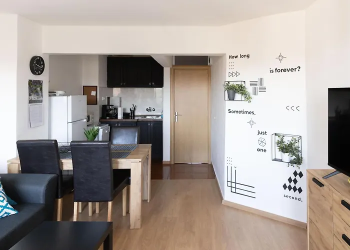 Lovely 1bd Flat Near The Sea Garden By Flat Mаnаger Appartamento