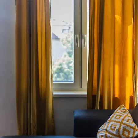 Daire Lovely 1bd Flat Near The Sea Garden By Flat Mаnаger *