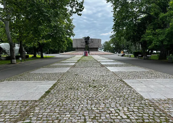 Apartman Lovely 1bd Flat Near The Sea Garden By Flat Mаnаger *